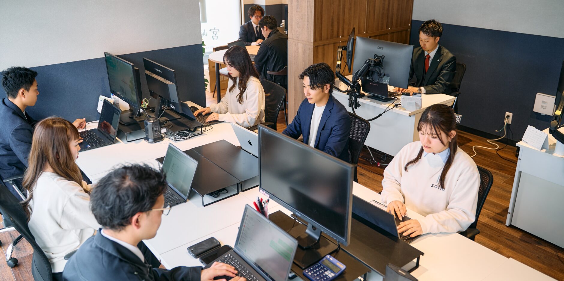 想歩社員の様子